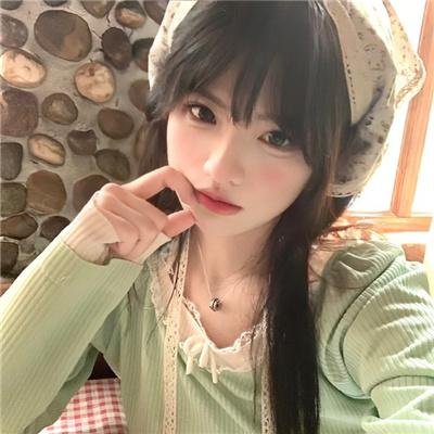 四月的女儿